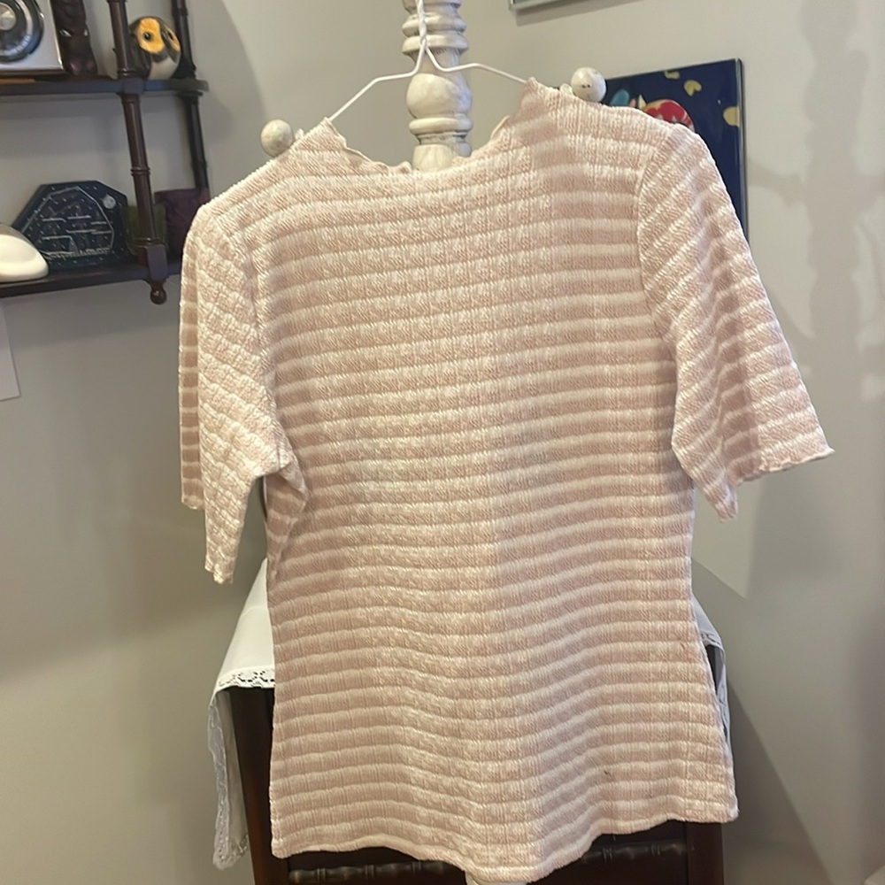 ♡ Y2K ♡ style pink and white striped